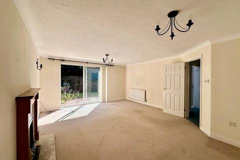 12 Auden Crescent, Ledbury, HR8 2UU