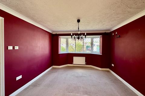 12 Auden Crescent, Ledbury, HR8 2UU
