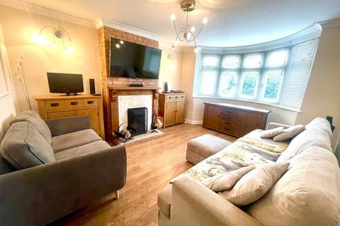 72 Bouverie Road, Hardingstone, Northampton, NN4 7EQ