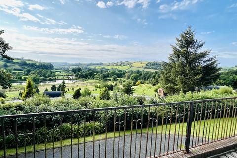 5 bedroom detached house for sale, Pontarsais, Carmarthen