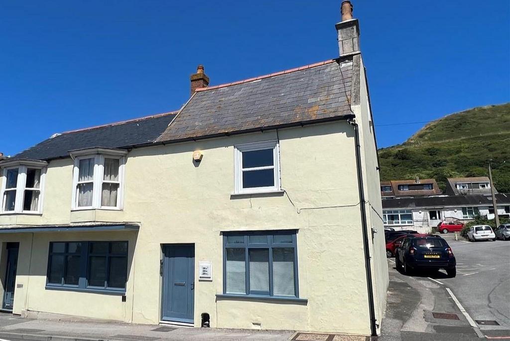 Fortuneswell, Portland 1 bed flat for sale £140,000