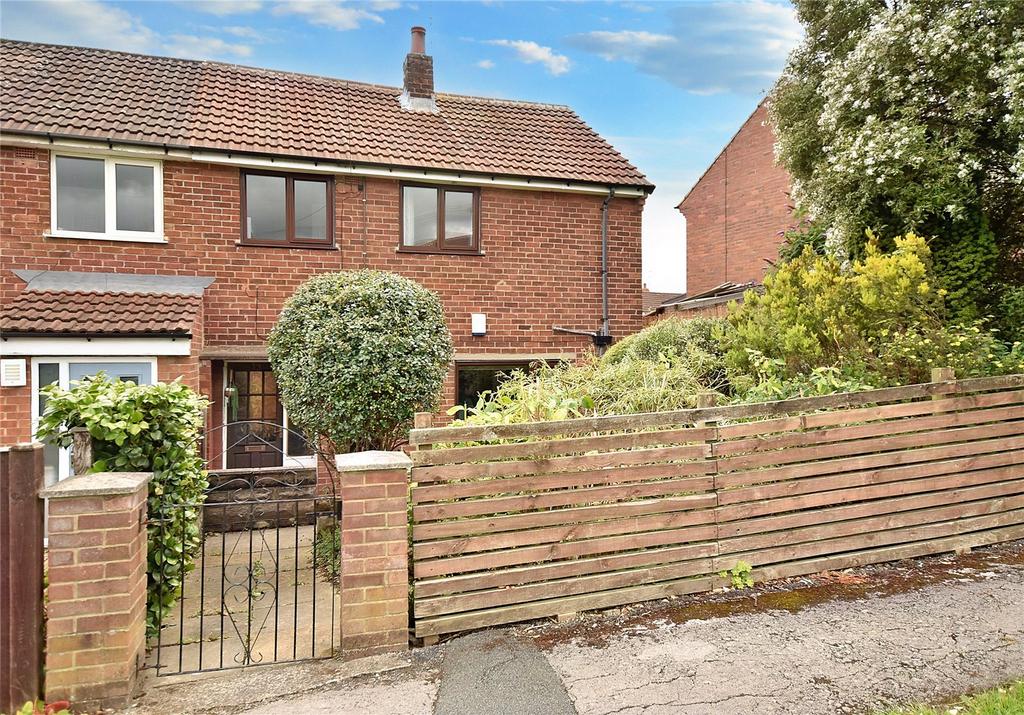King Avenue, Horsforth, Leeds, West Yorkshire 3 bed semi