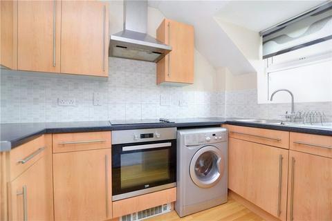 2 bedroom apartment for sale, Whitehall Green, Leeds, West Yorkshire
