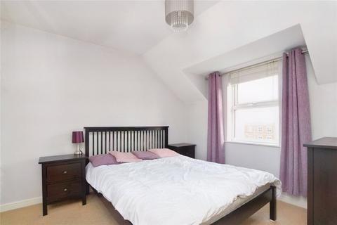 2 bedroom apartment for sale, Whitehall Green, Leeds, West Yorkshire