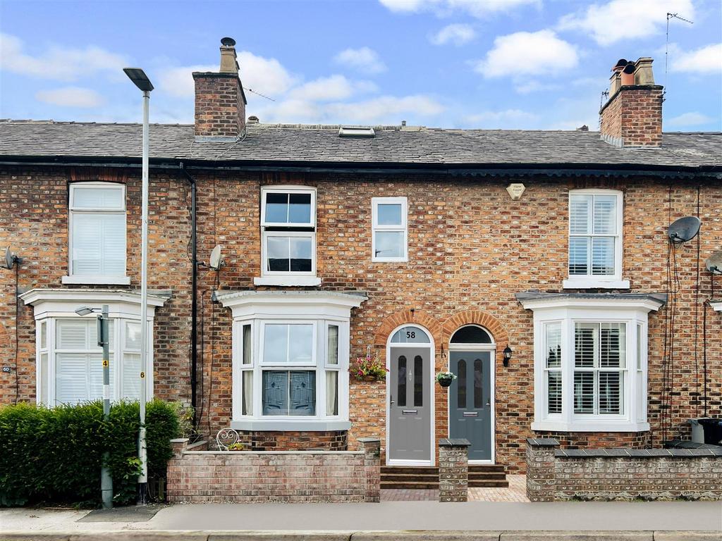Byrom Street, Altrincham 3 bed terraced house for sale £450,000