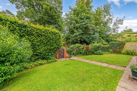 Honeysuckle Eagle Lane, Cleobury Mortimer, Kidderminster, DY14 8RA