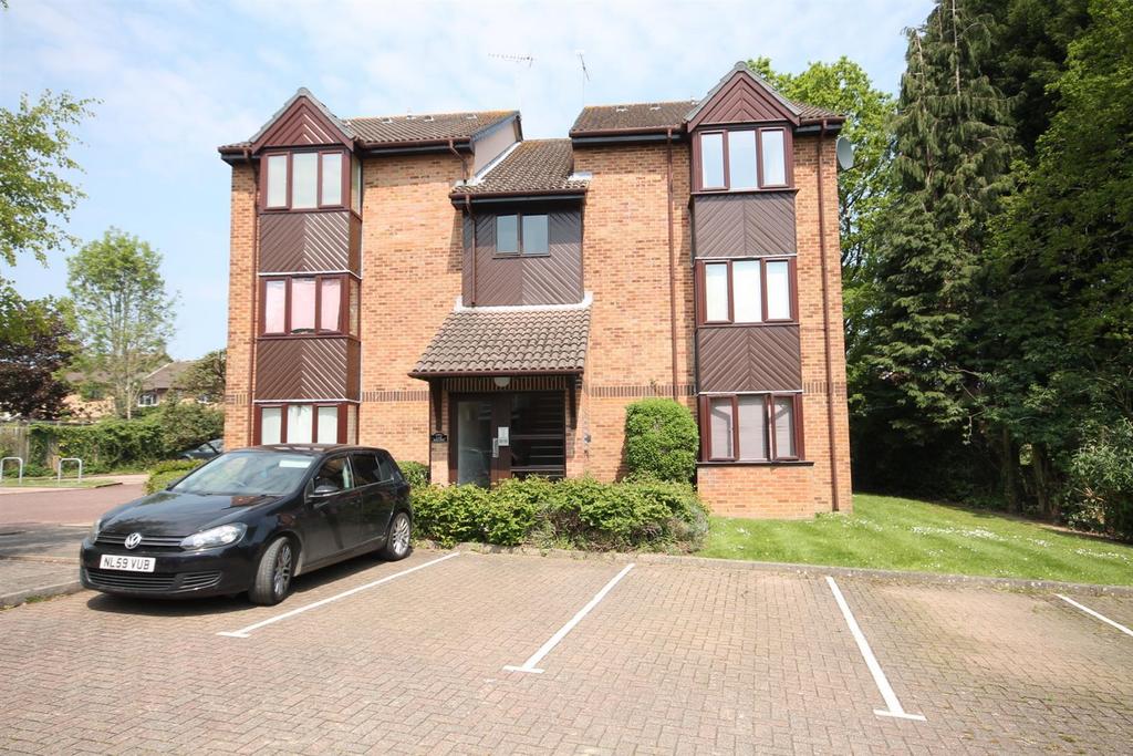Manor Fields, Horsham Studio for sale £135,000