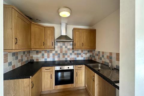 2 bedroom terraced house to rent, Co-Op Lane, Pembroke Dock, Pembrokeshire, SA72