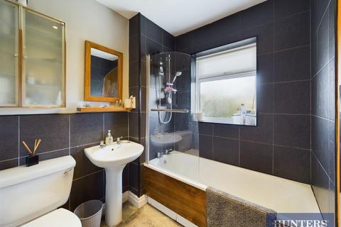 8 Carroway Close, Bridlington, YO16 6YW