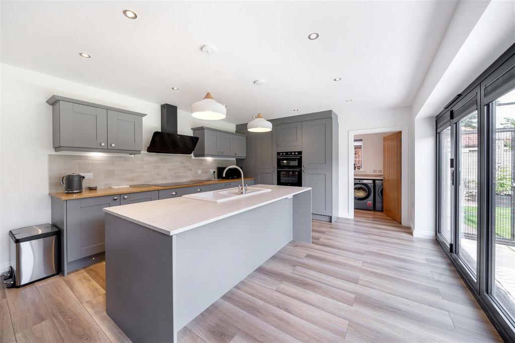 2nd view KITCHEN.jpg