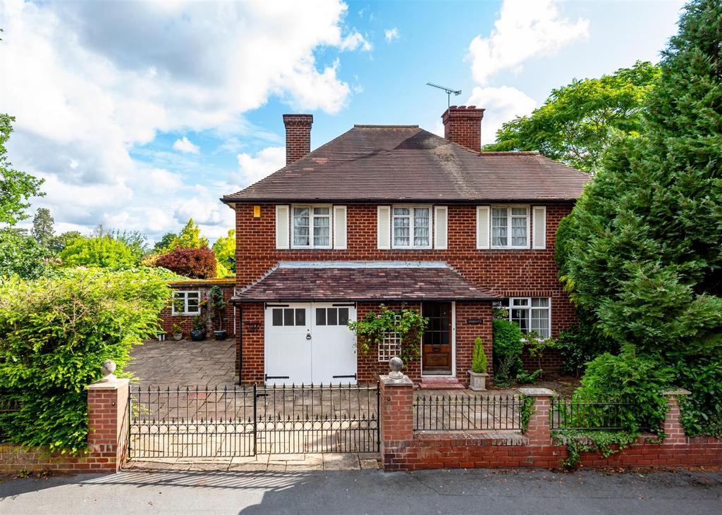 Oxleaze, Grange Road, Albrighton 4 bed detached house for sale £475,000