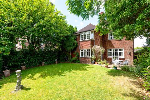 Oxleaze Grange Road, Albrighton, Wolverhampton, WV7 3LD