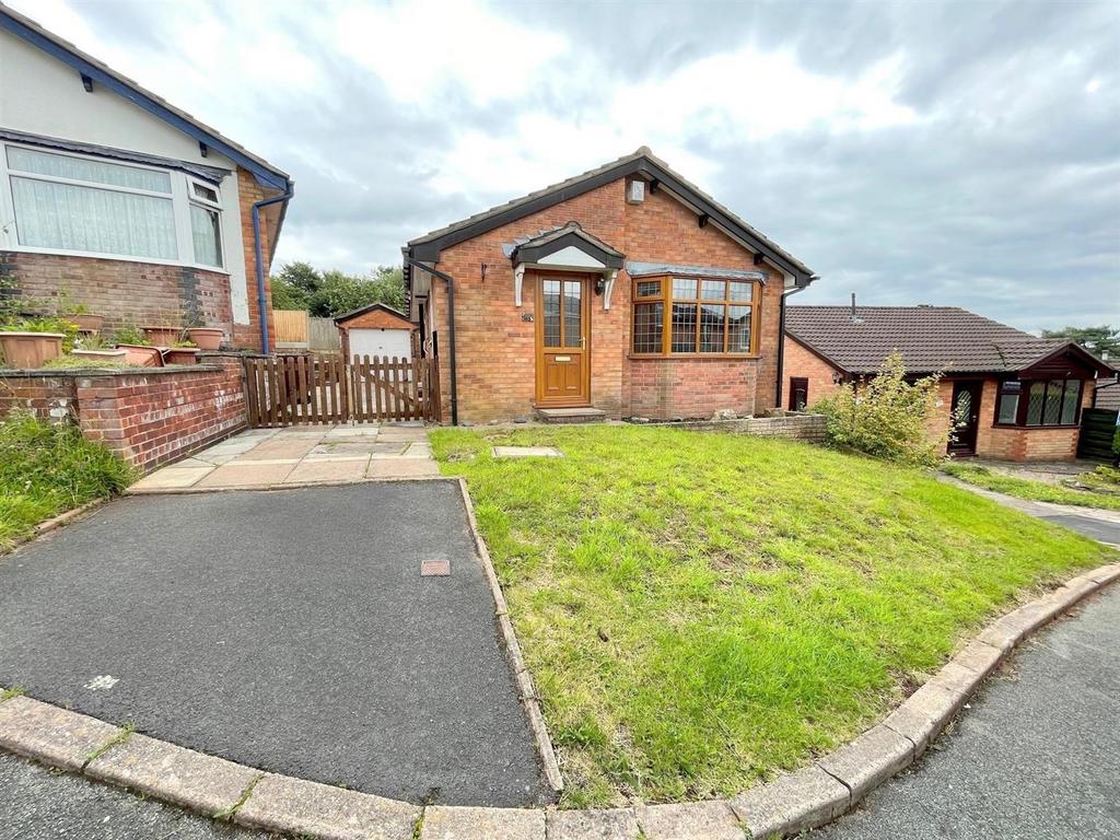 Hazel Grove, Leek 2 bed detached bungalow for sale £235,000