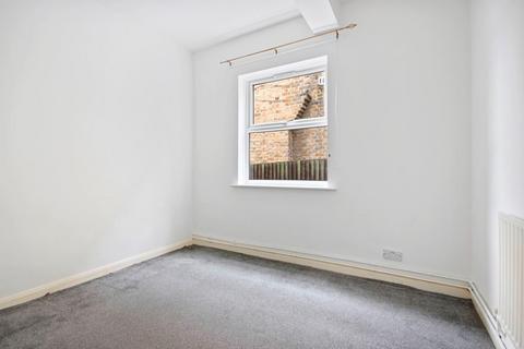17a Werndee Road, London, SE25 5LB