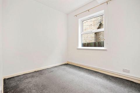 17a Werndee Road, London, SE25 5LB