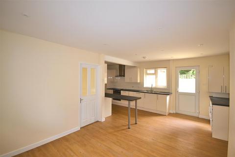 1 Brook Close, Charminster, Dorchester, DT2 9RA