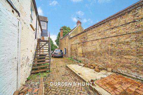 4 bedroom property with land for sale - High Road, Chigwell, IG7