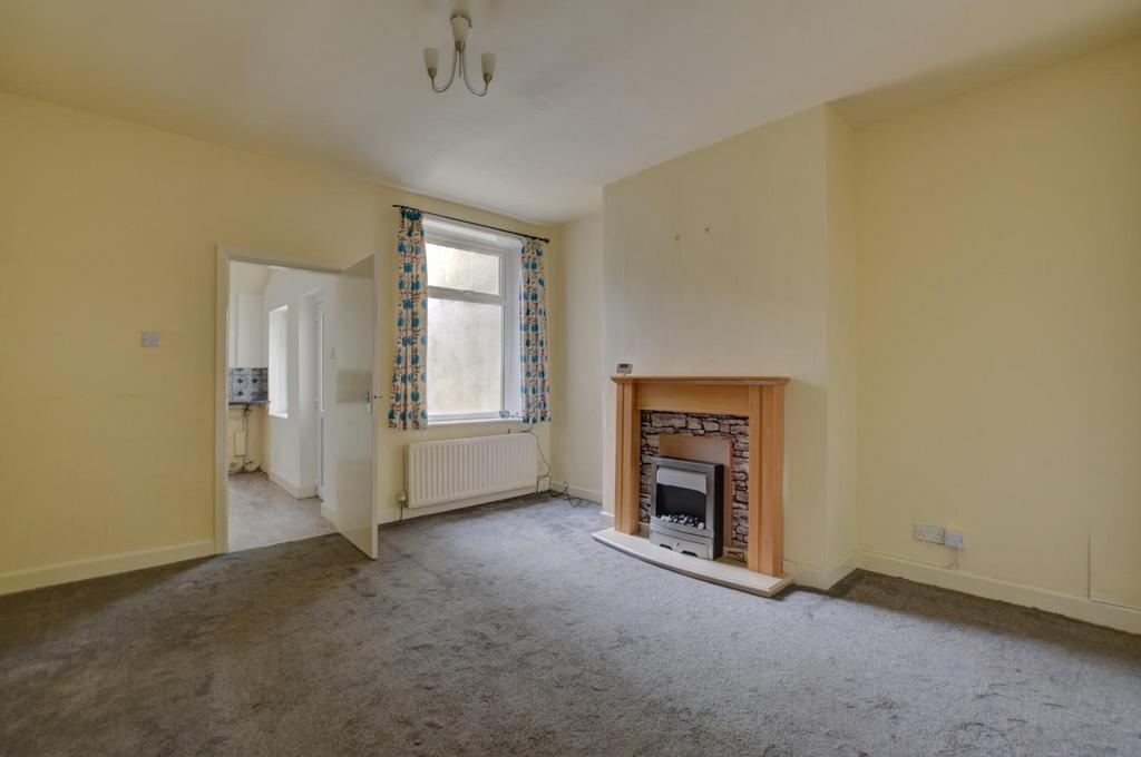 York Street, Barnoldswick 2 bed terraced house for sale £99,950