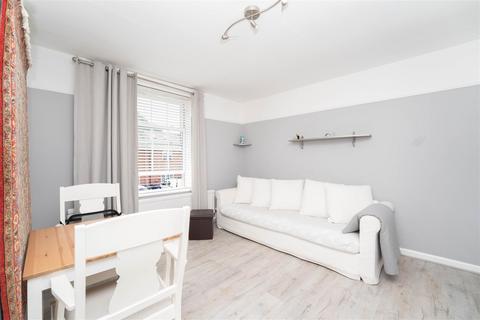 1 bedroom apartment for sale, Kennedy Road, Hanwell