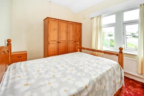 34 Ashtofts Mount, Guiseley, Leeds, LS20 9DB