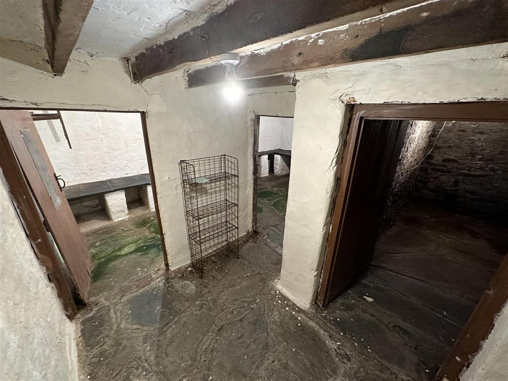 Cellar Accommodation