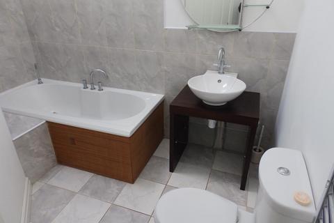 2 bedroom flat for sale, East Parade, Rhyl