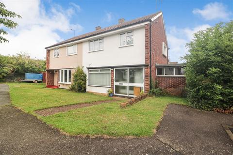 260 Halling Hill, Harlow, CM20 3JS