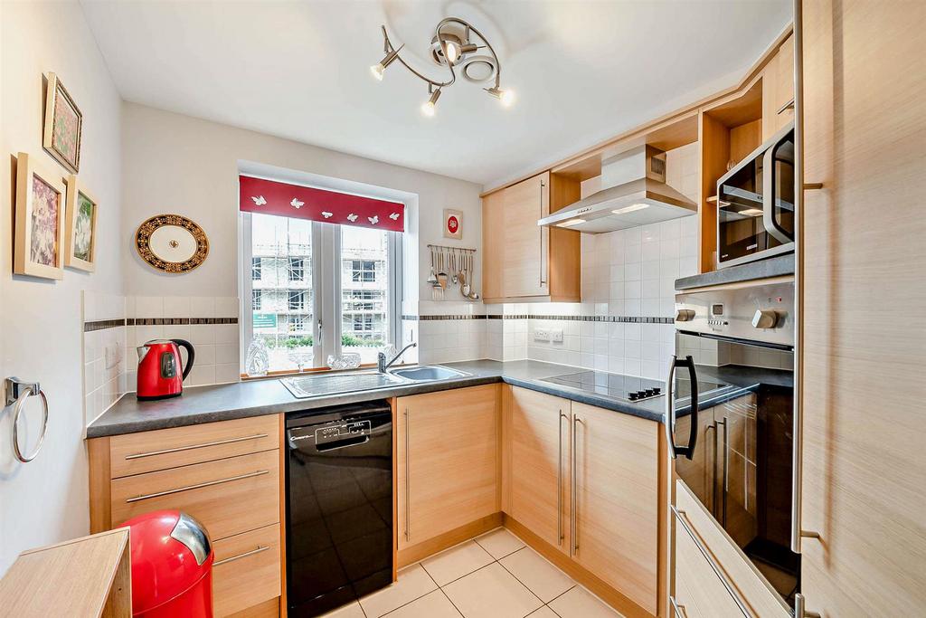 8563866-interior13-800.jpg