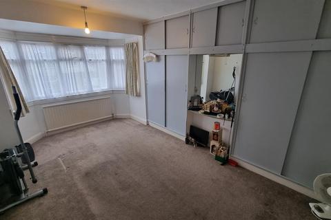 15 Peacock Road, Kings Heath, Birmingham, B13 0NZ