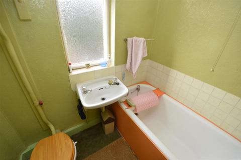 125 Broad Avenue, Leicester, LE5 4PU