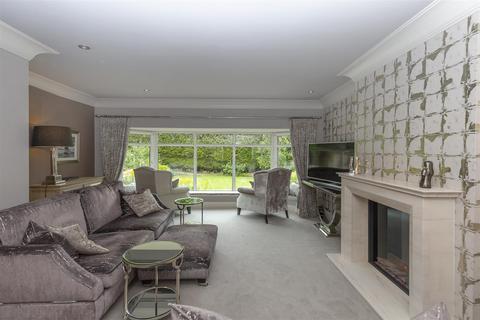 138 Halifax Road, Brighouse, HD6 2QA