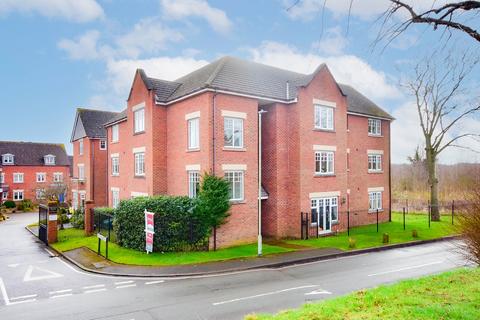 18 Harrington Walk, Lichfield, WS13 7UY