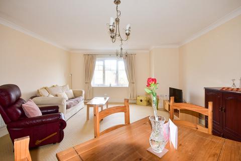 18 Harrington Walk, Lichfield, WS13 7UY