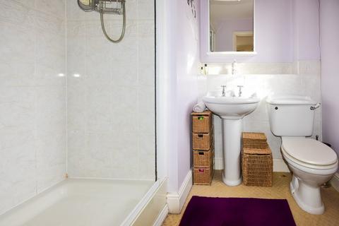 18 Harrington Walk, Lichfield, WS13 7UY