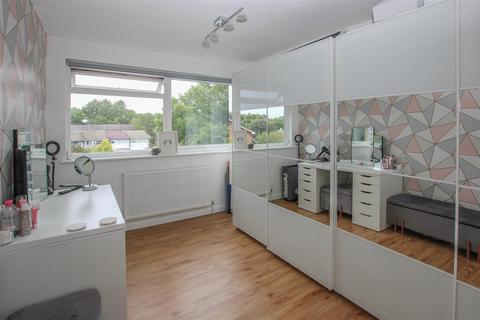 Flat 4, Tern Court Tern Way, Brentwood, CM14 5NZ