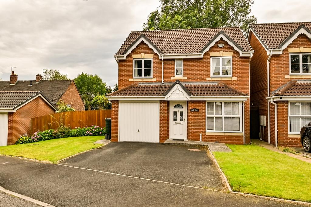 The Oaks, Bloxwich, Walsall, WS3 4 bed detached house for sale £295,000