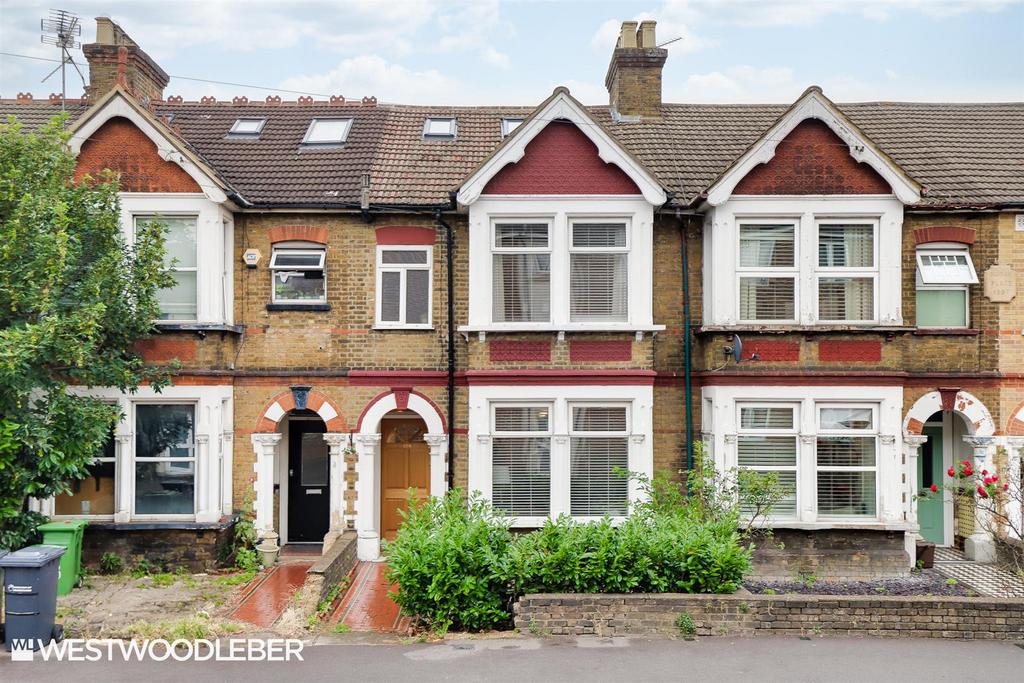 Turners Hill, Waltham Cross EN8 4 bed terraced house for sale £550,000