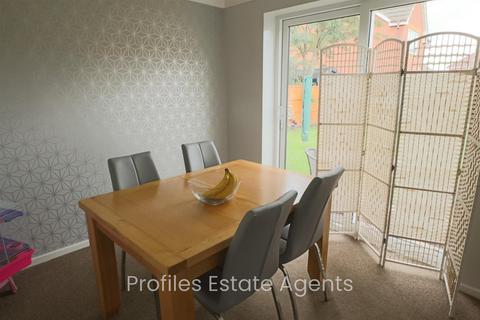 4 bedroom detached house for sale, Gainsborough Avenue, Hinckley