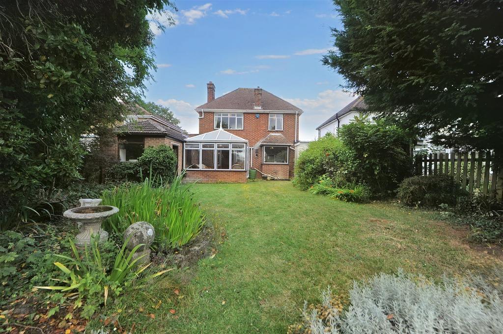 Bull Lane, Eccles 4 bed detached house for sale £490,000