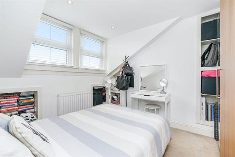 1 bedroom flat for sale, Haven Lane, Ealing, W5