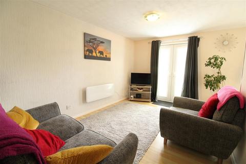 2 bedroom apartment for sale - Marske Grove, Darlington