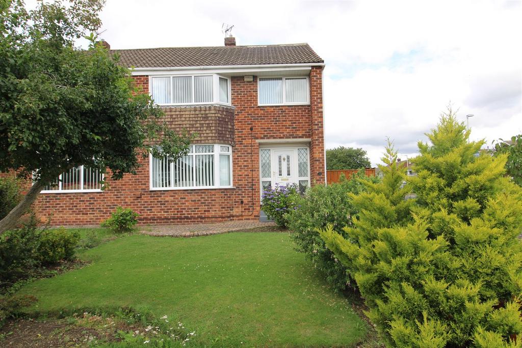 Fulthorpe Avenue, Darlington 3 bed semidetached house for sale £235,000