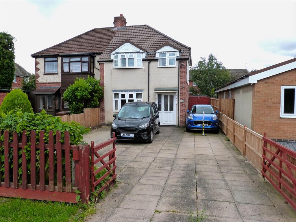 Fosse Way, Syston 3 bed semidetached house for sale £290,000