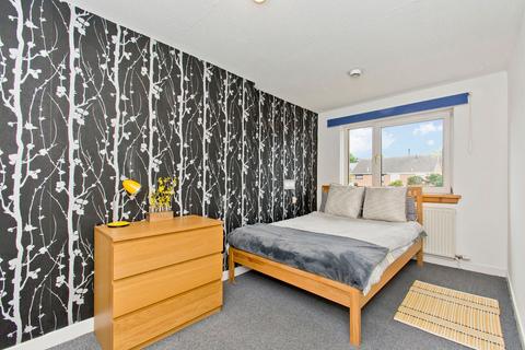 30 Meadowview Drive, Inchture, Perth, PH14 9RQ