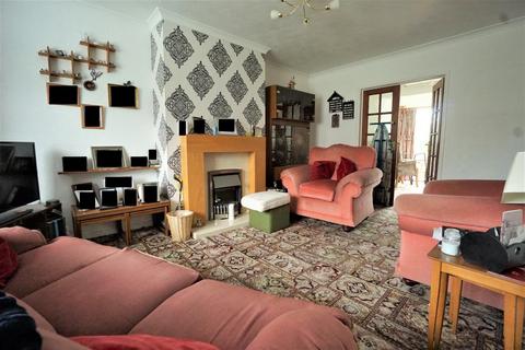 9 Bentley Road, Chapeltown, Sheffield, S35 1RH