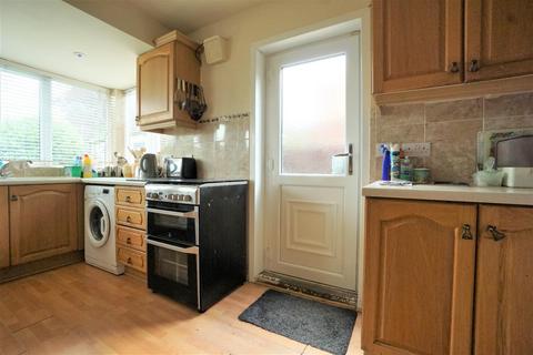 9 Bentley Road, Chapeltown, Sheffield, S35 1RH