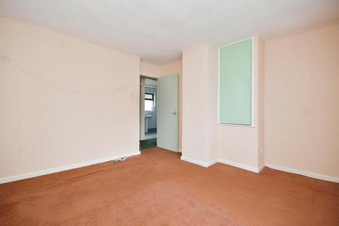 16 Fraser Close, Sheffield, S8 0JA