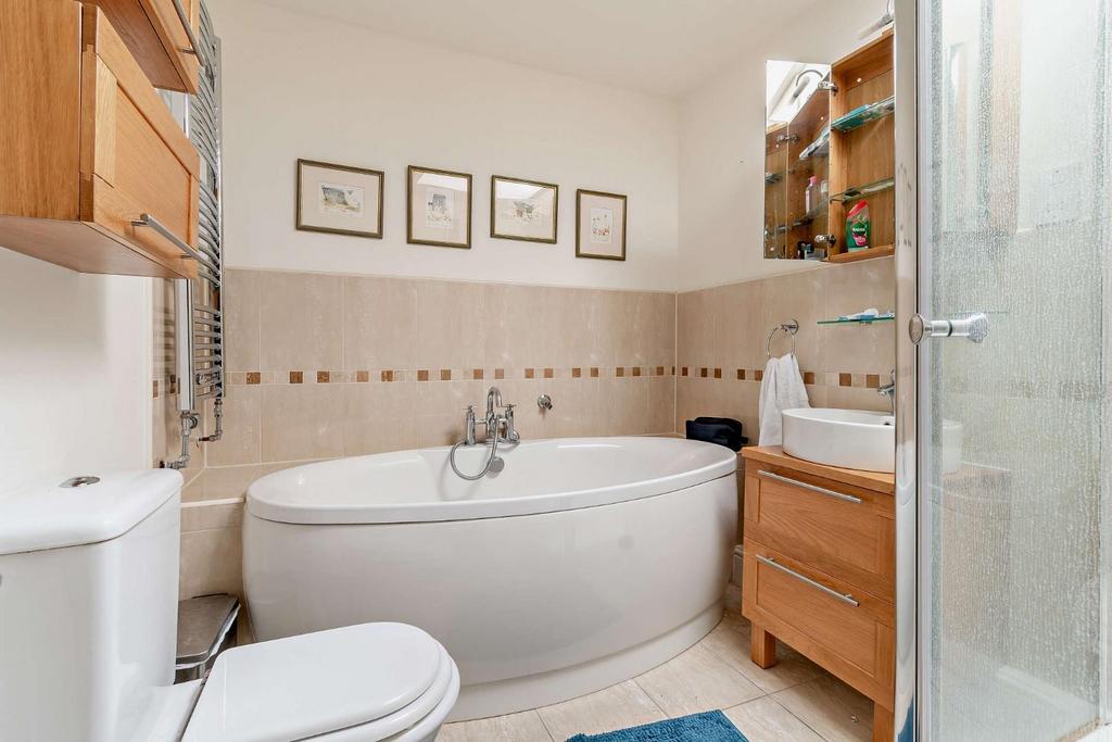 8559218-interior02-800.jpg