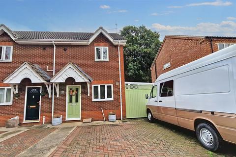 2b Brayfields, Pinchbeck, Spalding, PE11 3YT