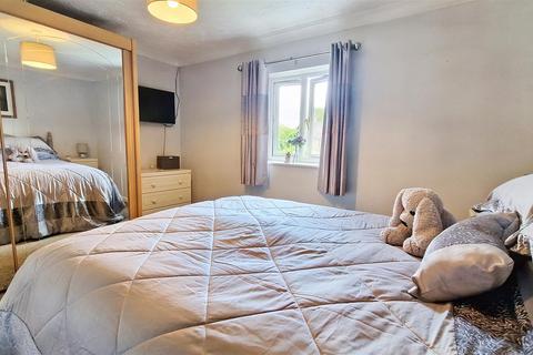 2b Brayfields, Pinchbeck, Spalding, PE11 3YT